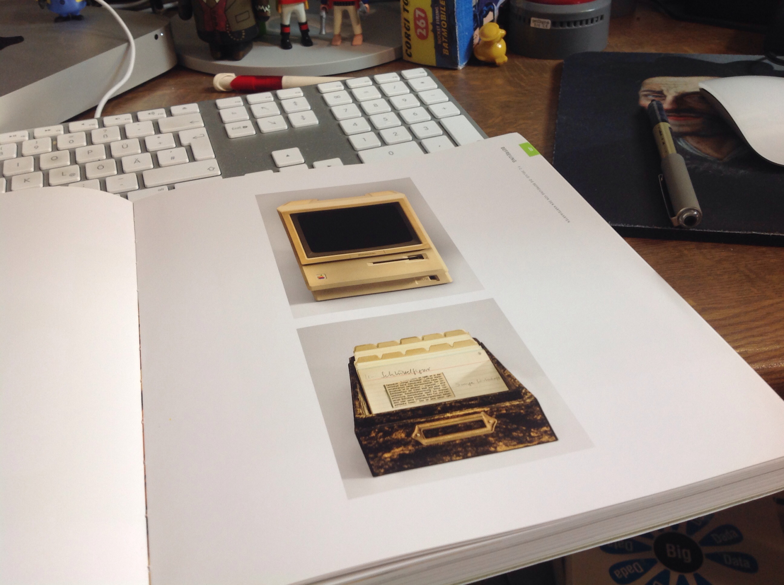 Zettelkasten und Apple Macintosh  von Friedrich Christian Delius