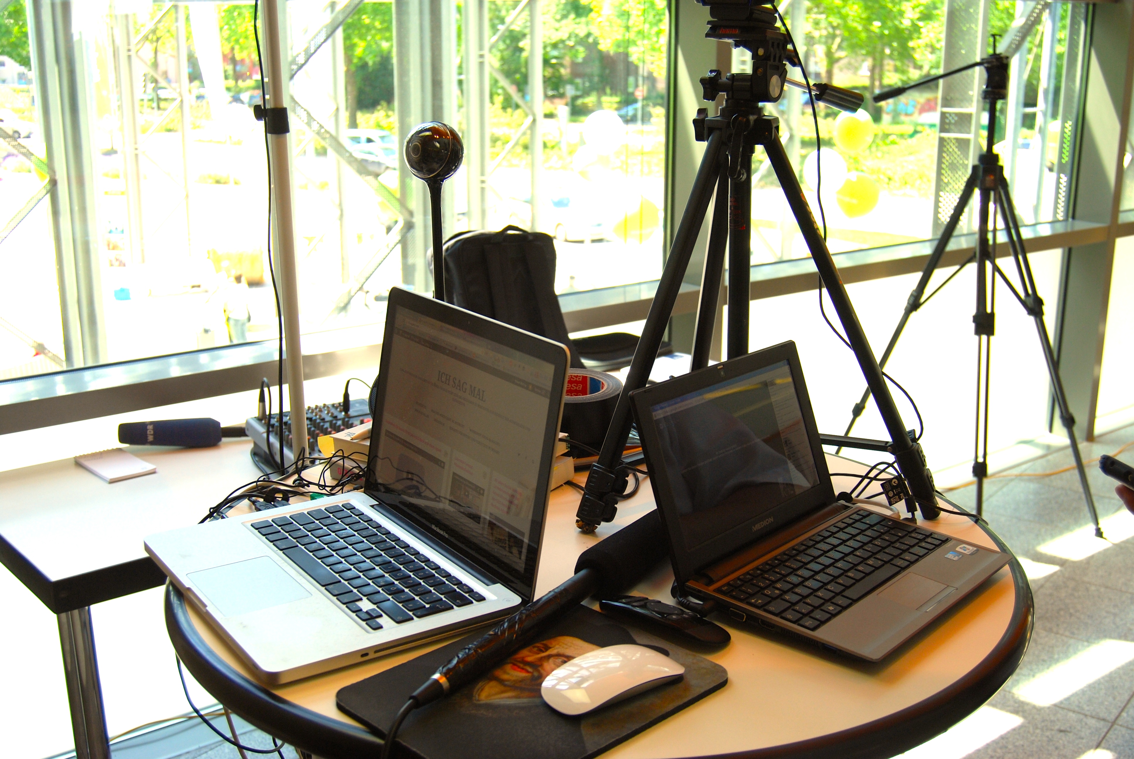 Kompaktes Live-Programm mit wenig Technik