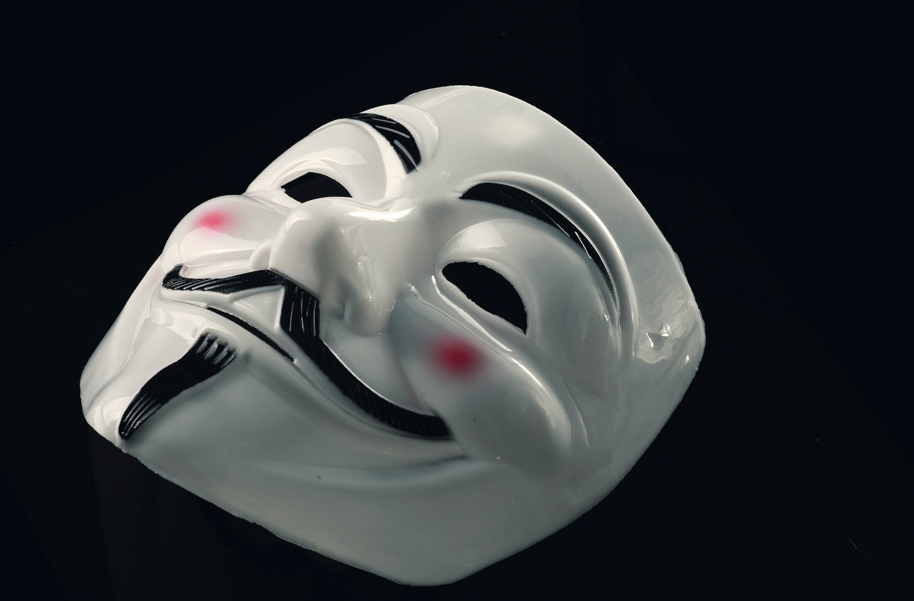 close up photo of guy fawkes mask