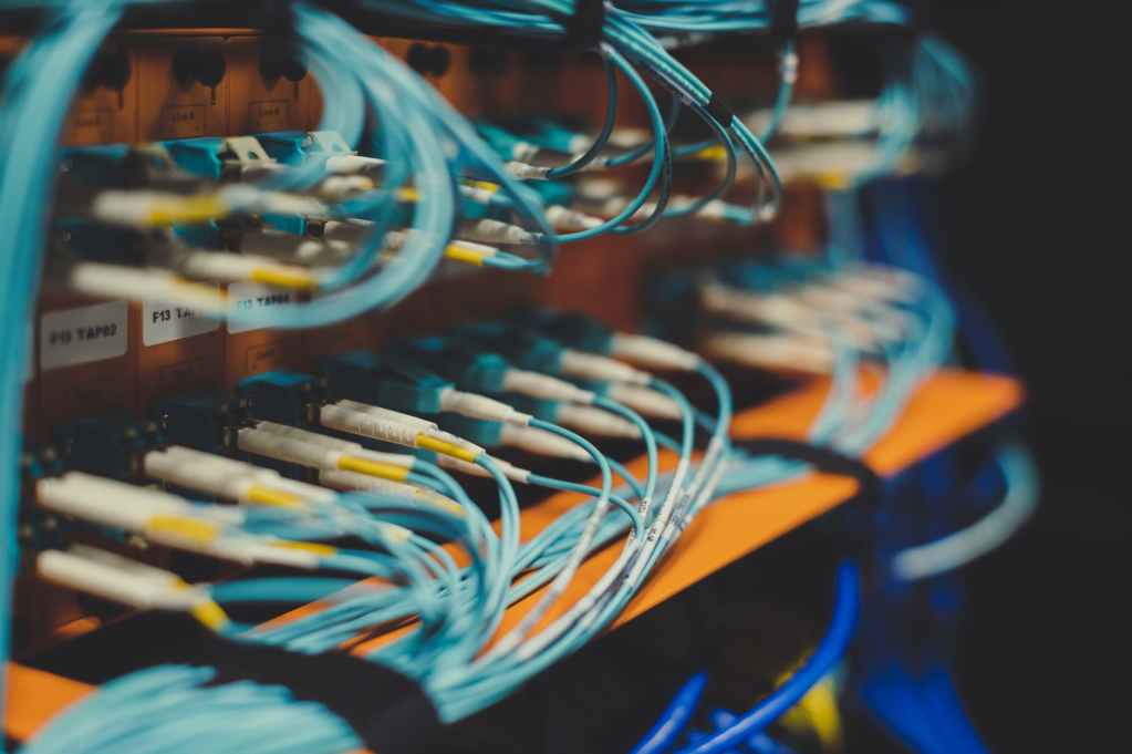plastic connectors in electronic switch on server