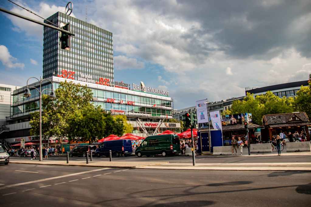 people crossing the street